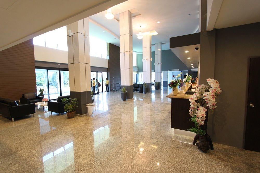 S Tara Grand Hotell Surat Thani Eksteriør bilde