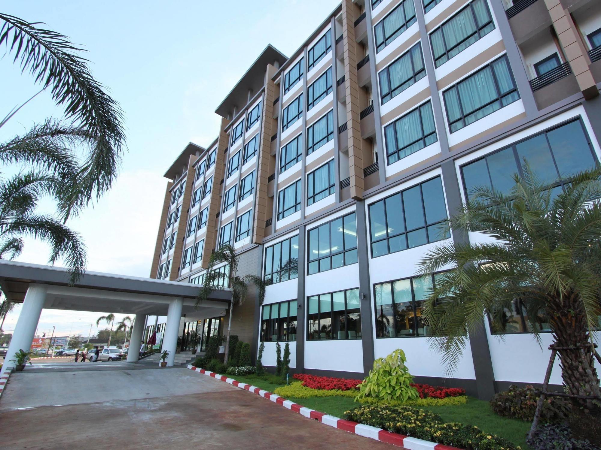 S Tara Grand Hotell Surat Thani Eksteriør bilde